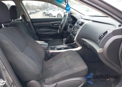 2015 Nissan Altima 2.5 S из США, поврежденный, VIN 1N4AL3AP1FC446793